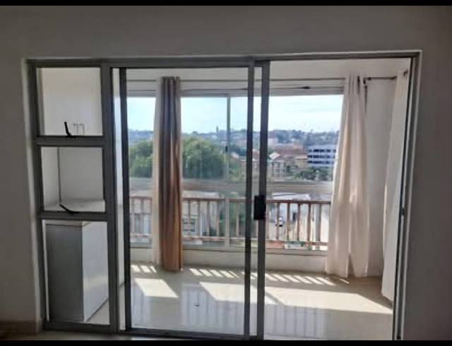 3 BEDROOM PROPERTY TO RENT IN OVERPORT